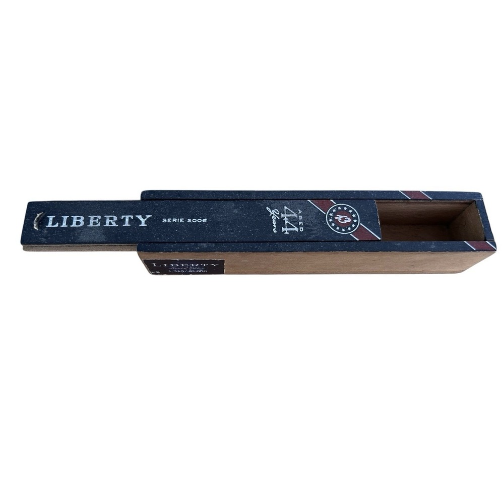Camacho Liberty‎ 2006 Cigar Coffin/ Box Individual - Picture 8 of 14